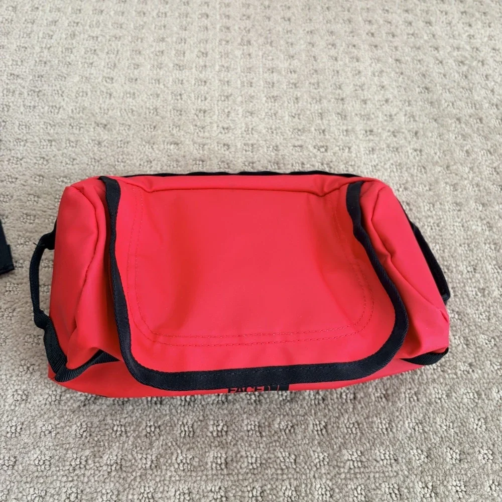 VANS‎ X THE NORTH FACE BASECAMP RED DUFFEL 50L BAG W/ Travel Bag